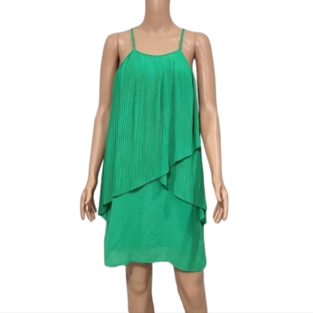 YA los Angeles Dress Women's green Silk ‎ sleeveless pleated shift dress Size L